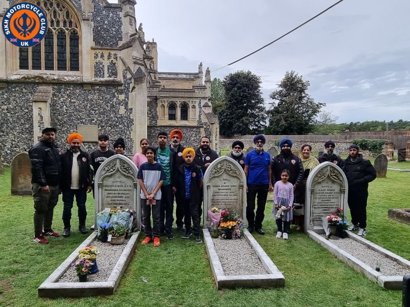 Members visits Duleep Singh grave